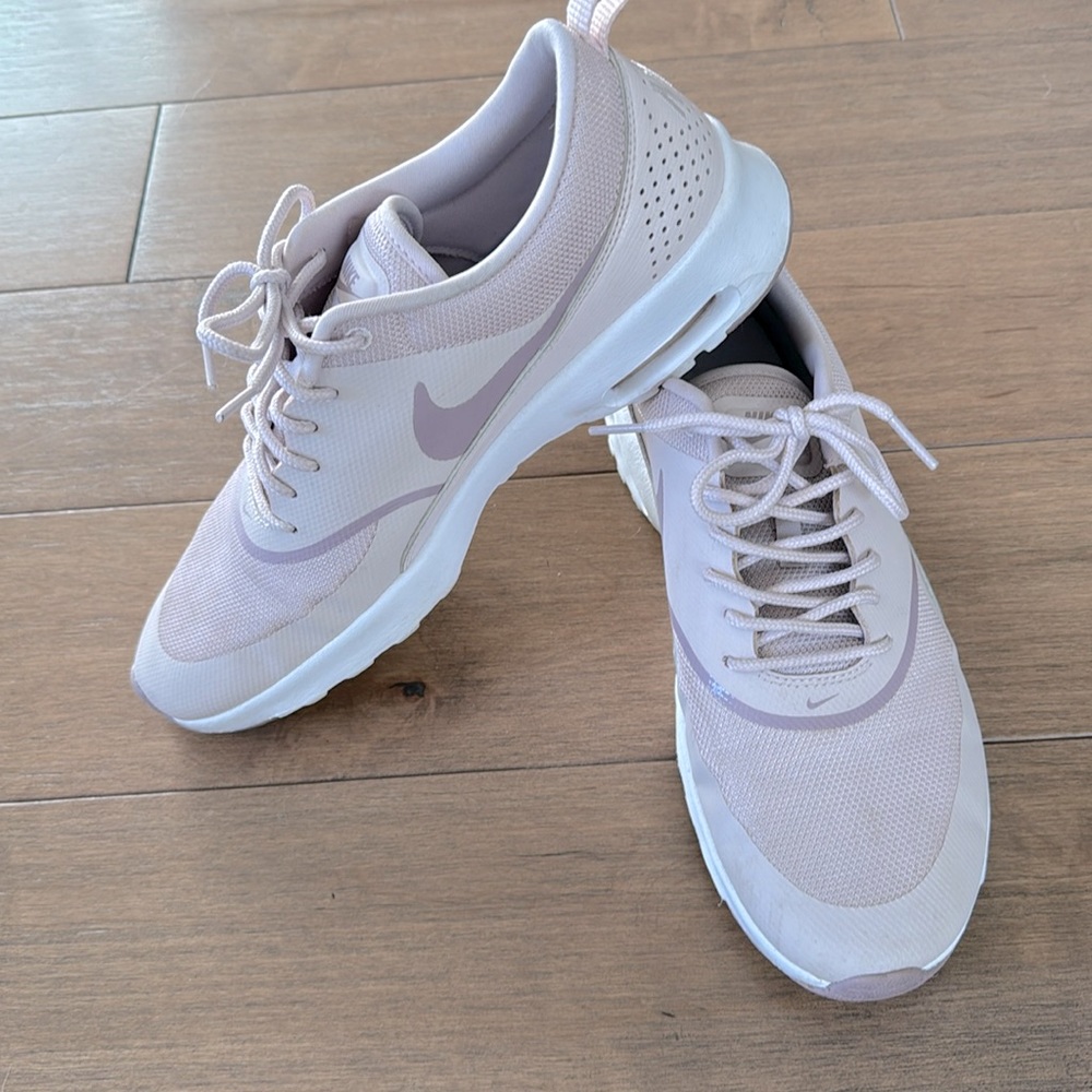Nike Blush Sneakers- size 10
